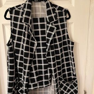 Black and White Plaid Vest and Top Set